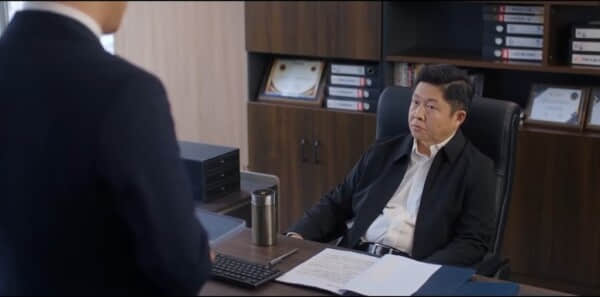 《舍不得星星》第17集剧情：蒋时延主动接唐漾下班回家